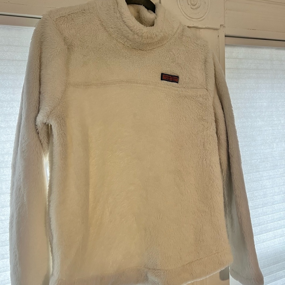 White Vineyard Vines Sweater